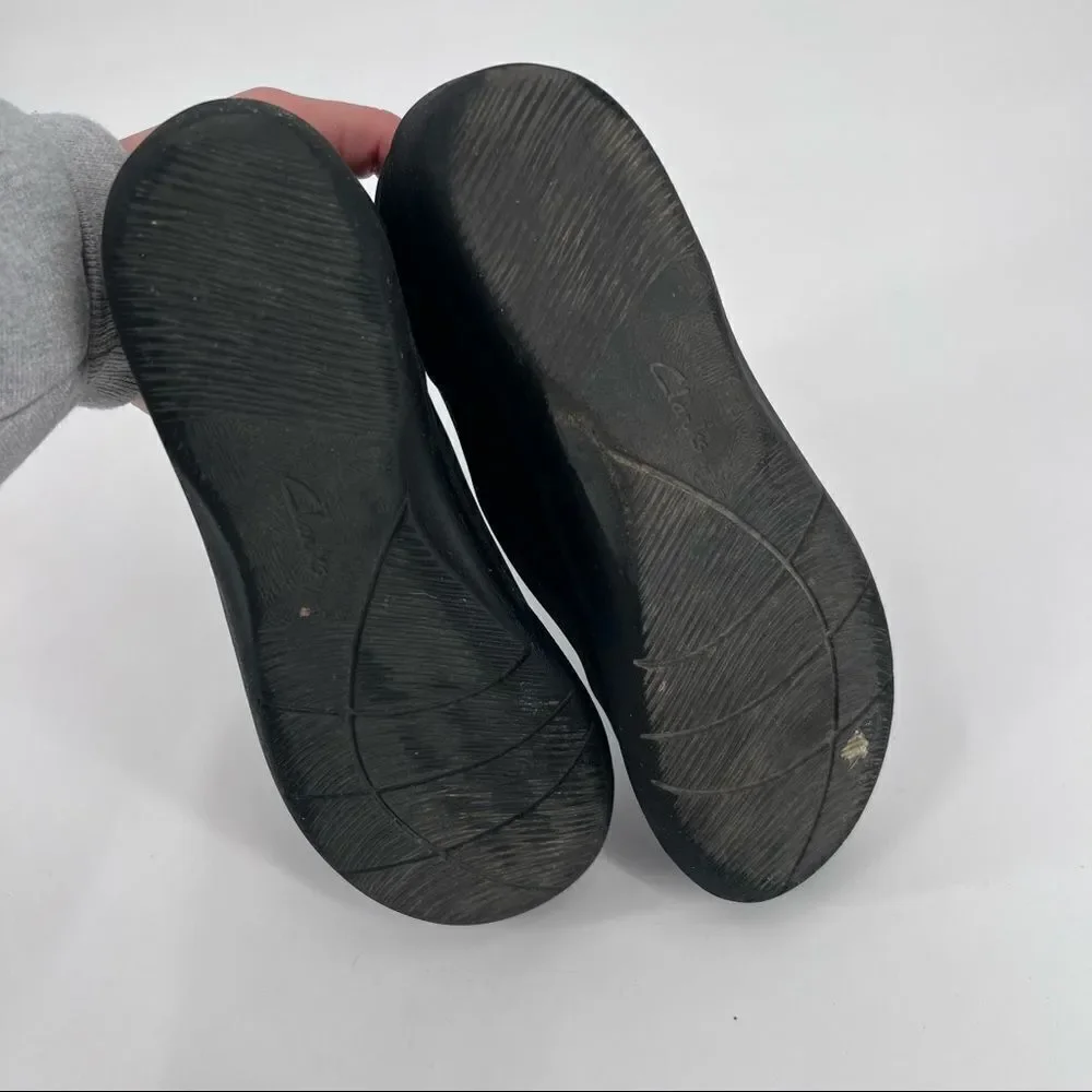 Clarks Sillian Holly‎ black flats slip on shoes Cloudsteppers size 7.5